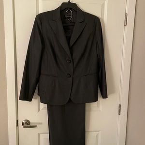 Jones New York Pantsuit